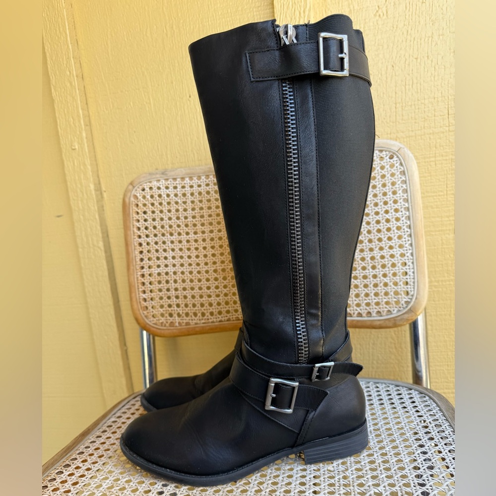 Women’s Black Knee-High Riding Boots Buckle Zip Size 9